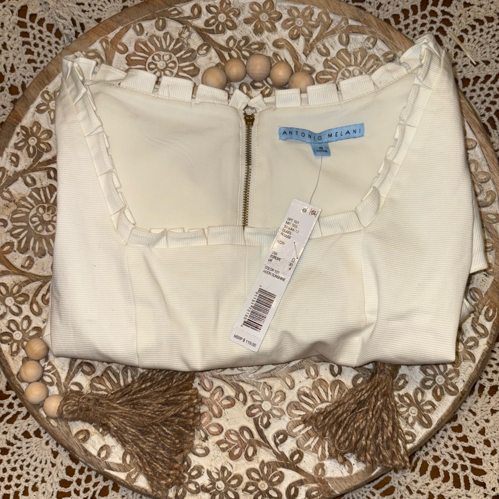 Antonio Melani Crop Top